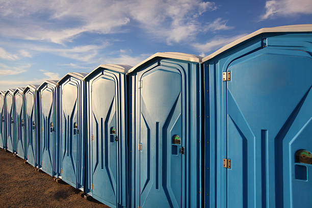 Best Portable Toilets for Parks and Recreation Areas  in Lakemore, OH